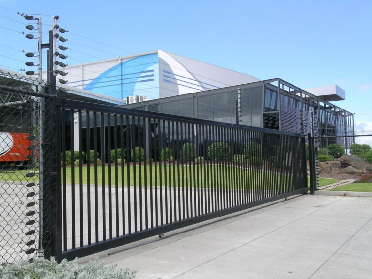 Automated Sliding Gates: Complete Guide to Modern Security and Convenience